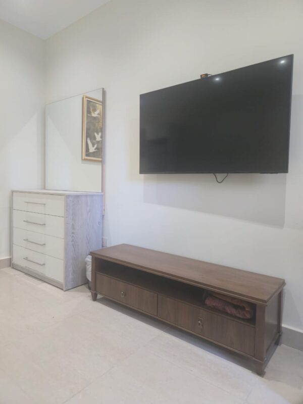 WhatsApp Image 2025-11-16 at 11.21.52 AM (5) استديو G17 فلاور